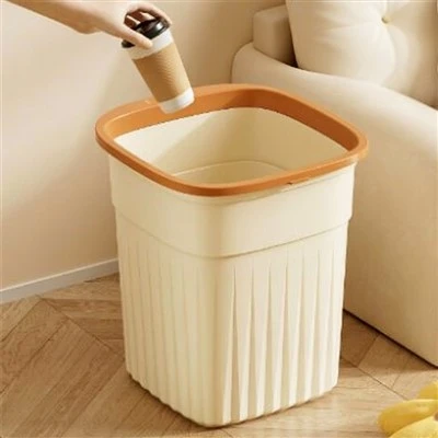 Plastic Garbage Pails