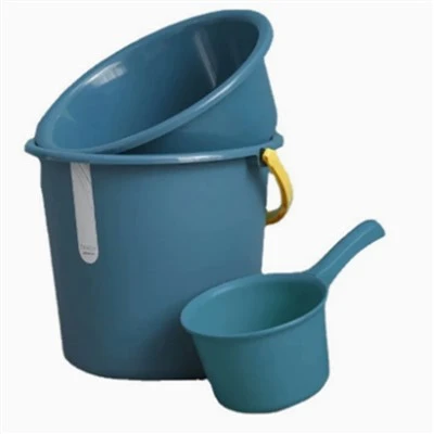 White Plastic Bucket with Lid